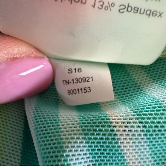 Title Nine Sunbuster Swim Cover Up Hooded Lined Size Medium UPF 50+ Quick Dry - Picture 5 of 12